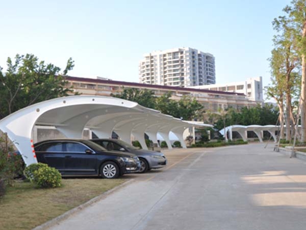 山東青州彌祠生態園停車棚